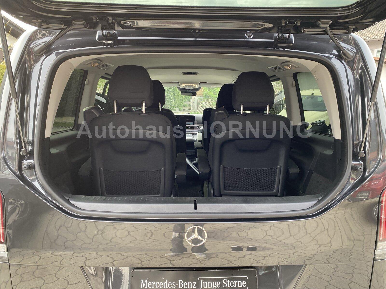 Mercedes-Benz V250 4M STYLE Kompakt DISTR 360° SPHA TWA 6 SITZ