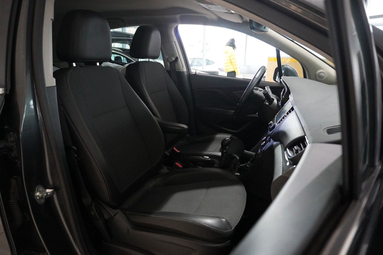 Fahrzeugabbildung Opel Mokka X 1.4 INNOVATION NAVI/LED/KAMERA/SPORT/SHZ