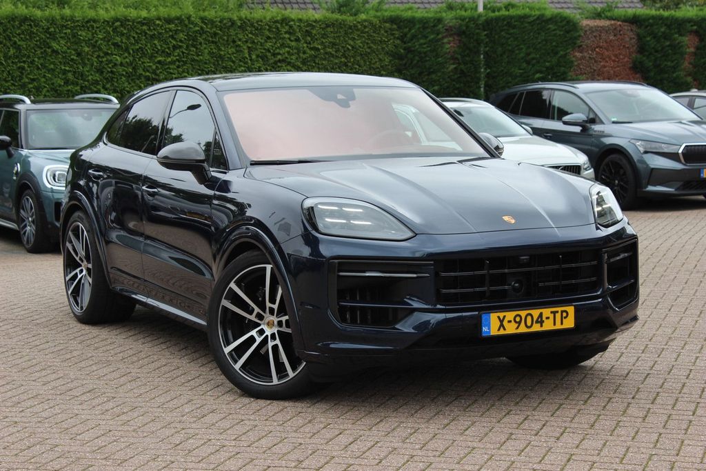 Image of Porsche Cayenne