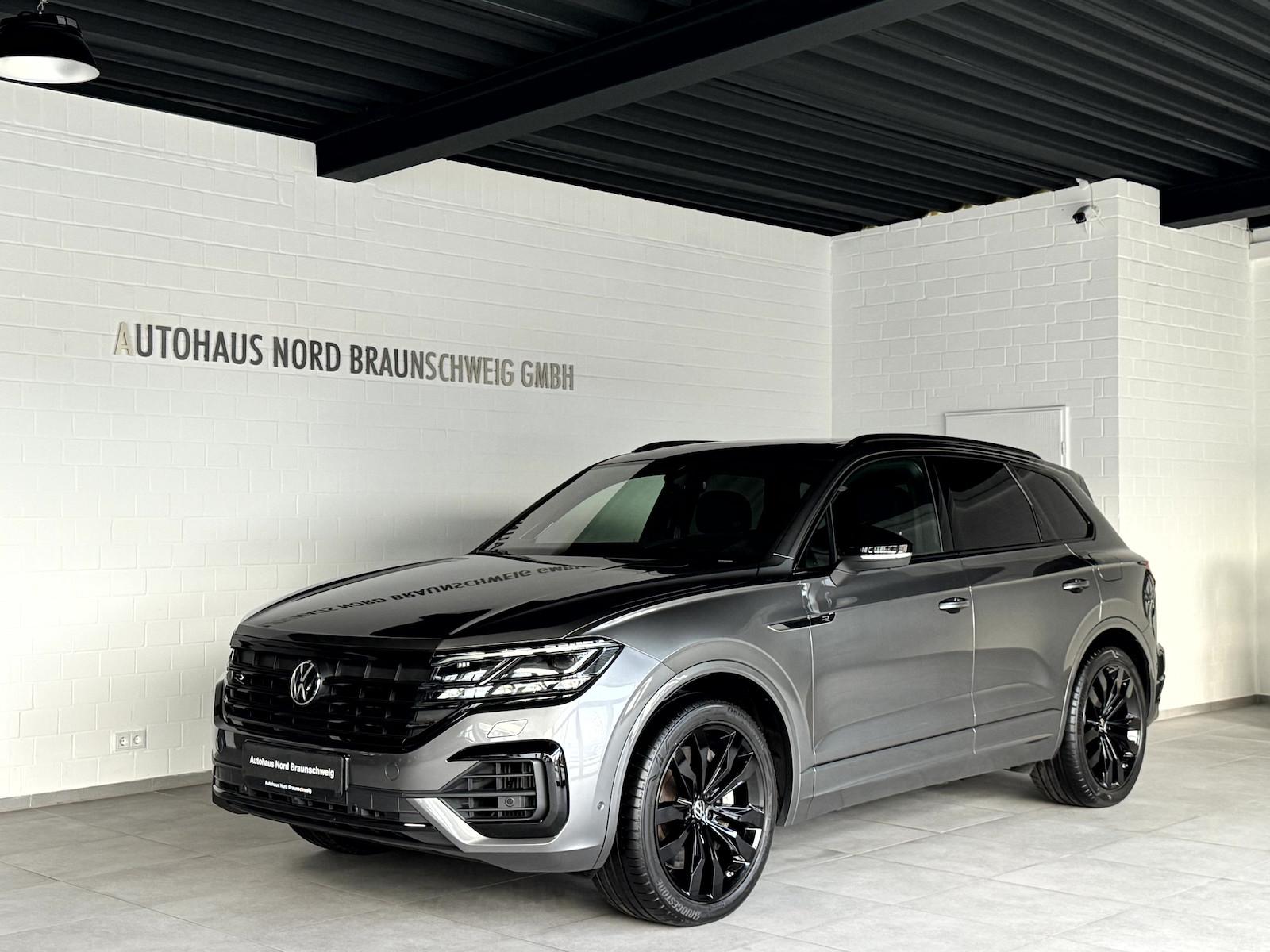 Volkswagen Touareg R 3.0TSI*BlackStyle*Pano*AHK*Dynaudio*IQ