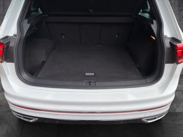 Volkswagen Tiguan R-Line 2.0 TDI DSG*DIGITAL*LED*NAVI*ACC