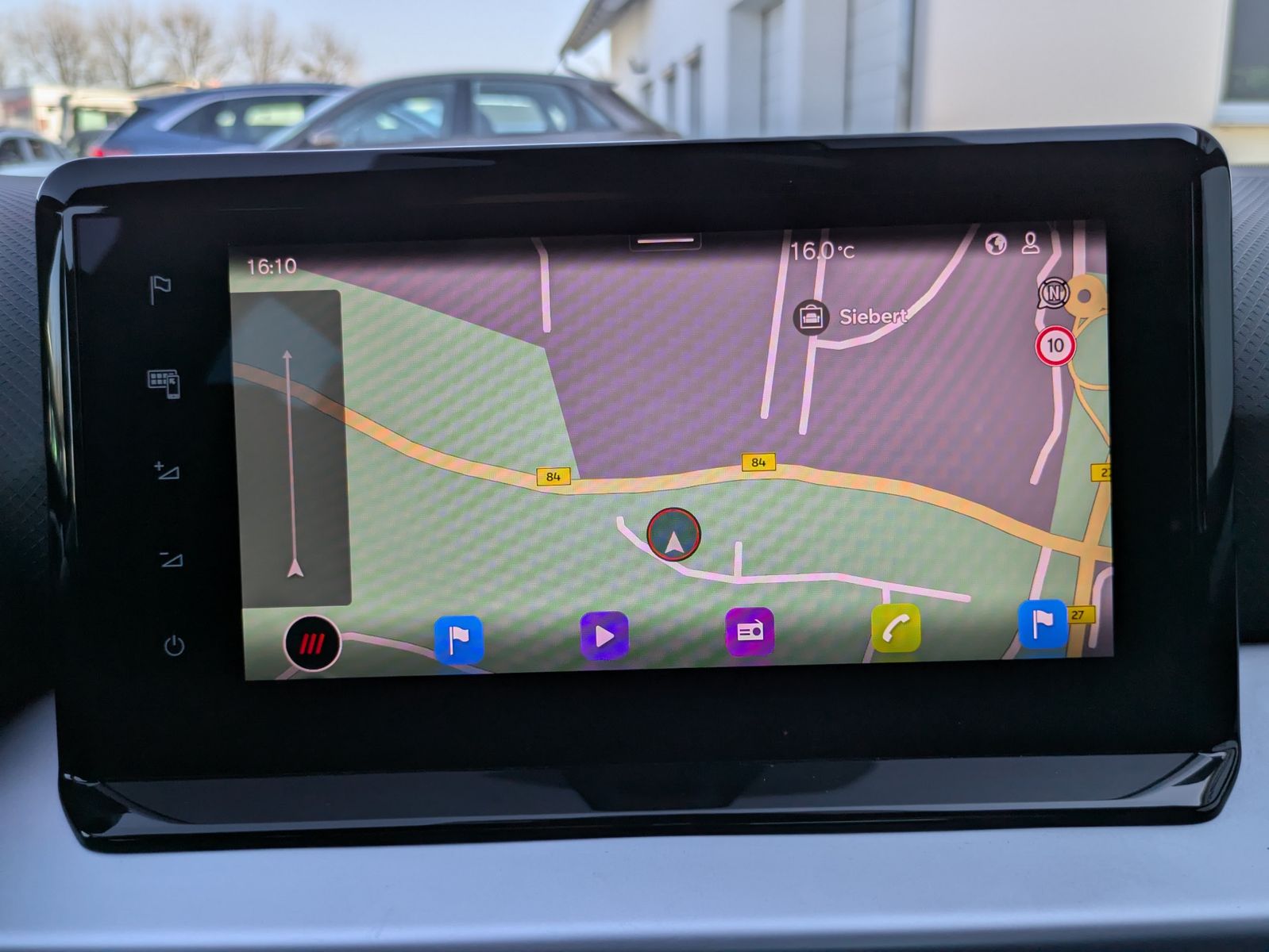 Fahrzeugabbildung SEAT Arona 1.5 TSI FR DSG AHK*ACC*LED*APP*DAB*KAMERA