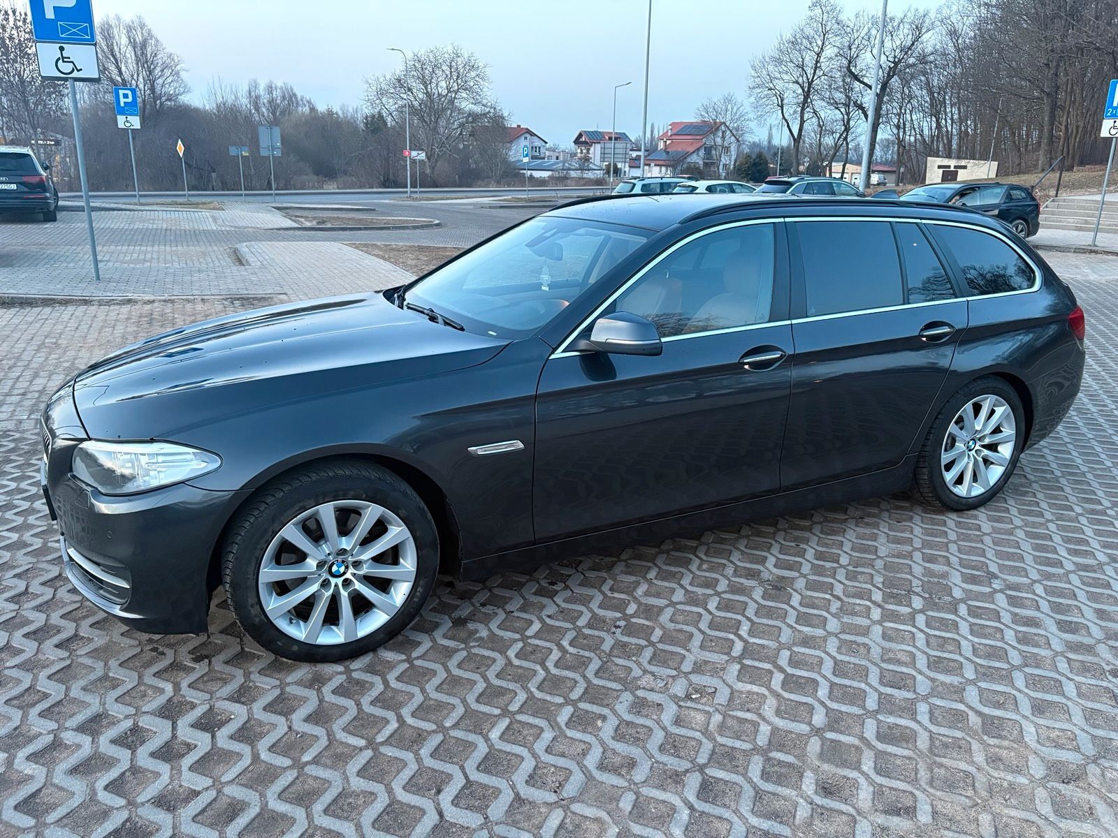 BMW 520