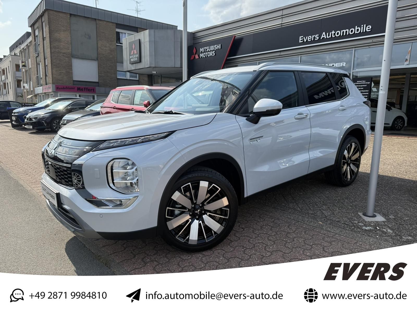 Mitsubishi Outlander PHEV Intro *LED*SHZ*HUD*NAVI
