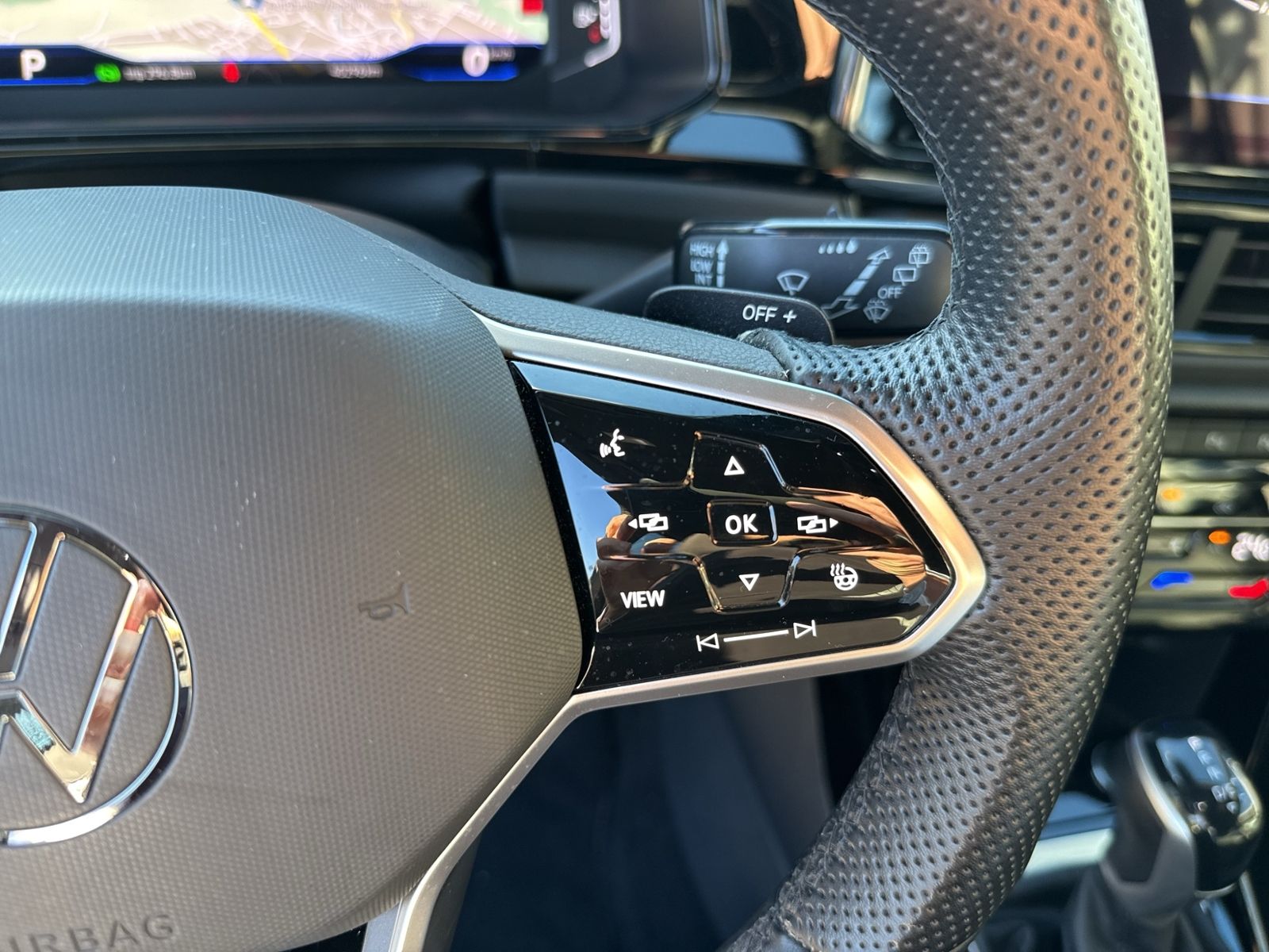 T-Roc R-Line 1.5 l TSI, Black Style, Matrix LED,