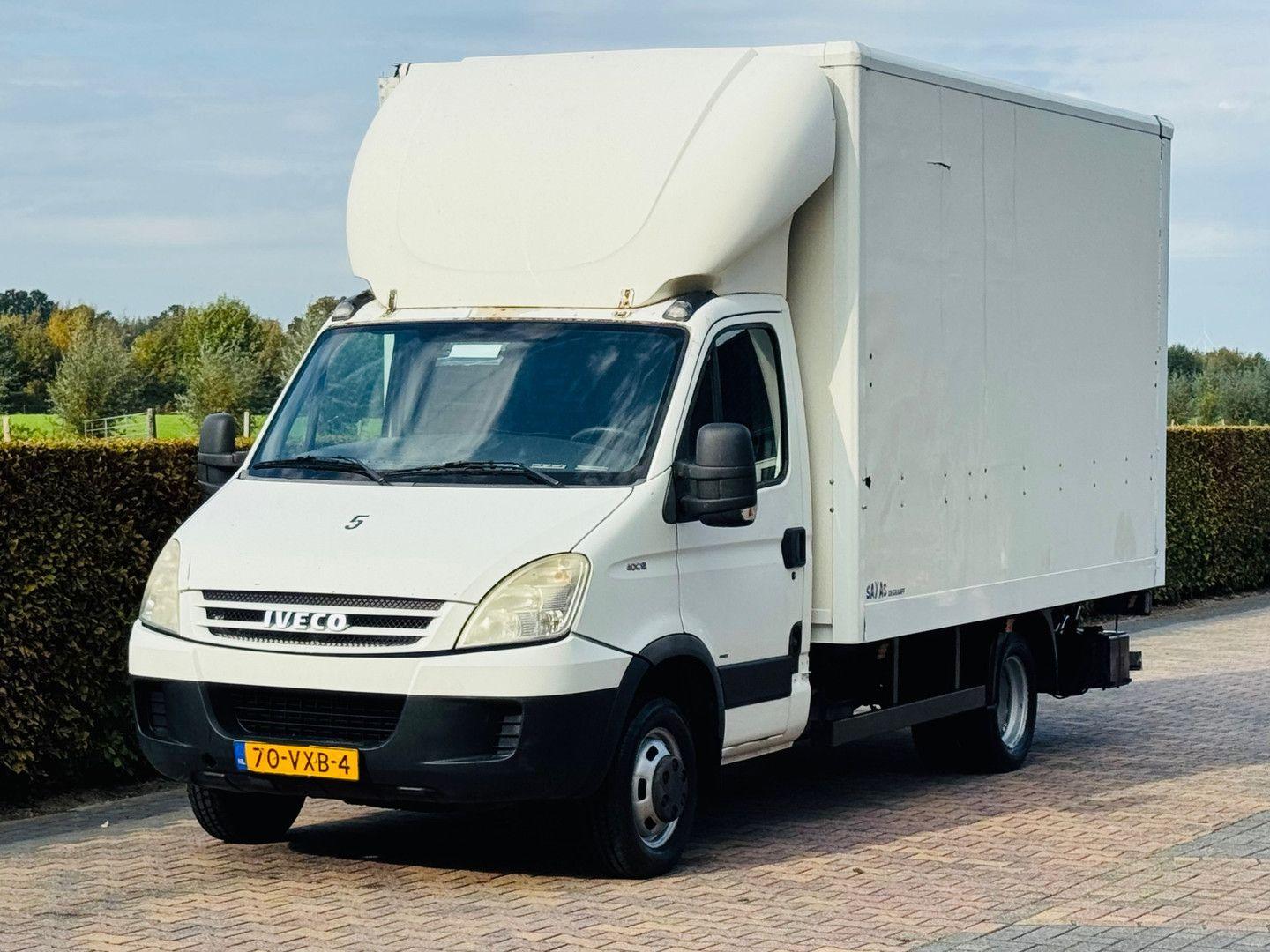 Iveco Daily 40C12 KOFFER LAADKLEP