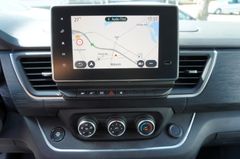 Fahrzeugabbildung Renault Trafic/NV300 8-Sitzer Aut. Kamera Klima Navi LED