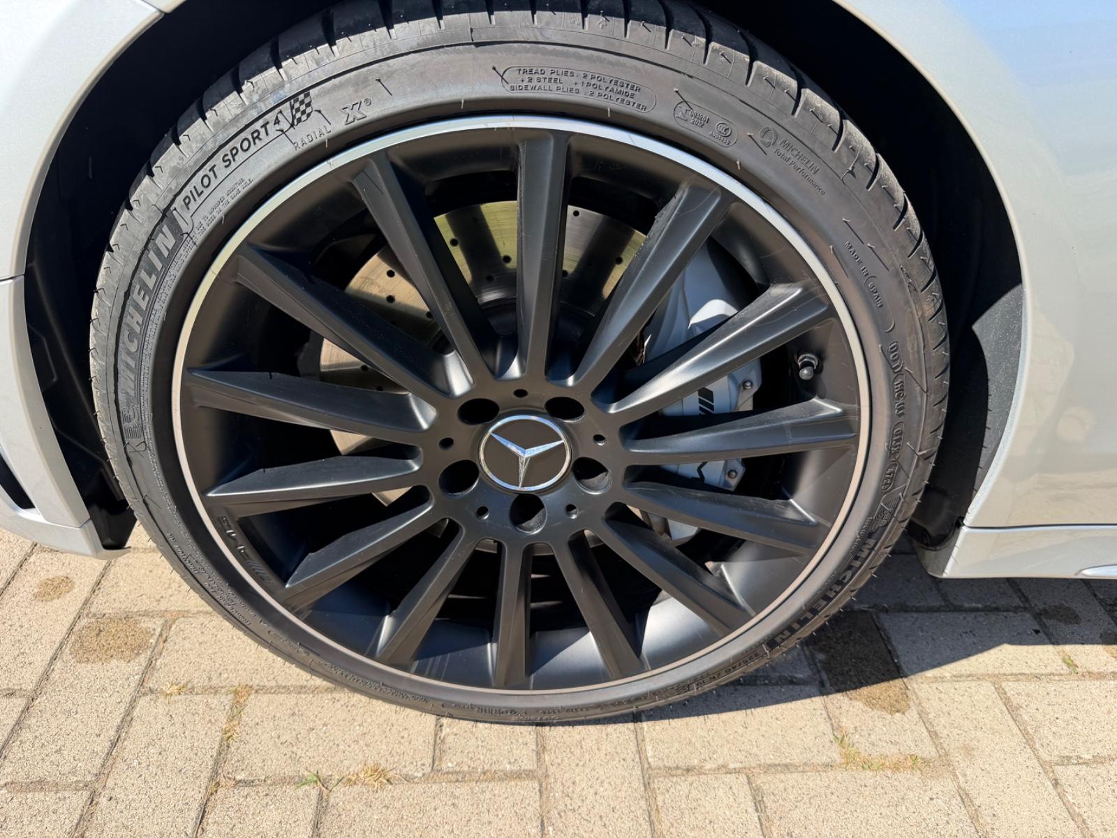 Mercedes-Benz C 43 AMG+4 Matic+Burmester+360 Grad+Spurhalte