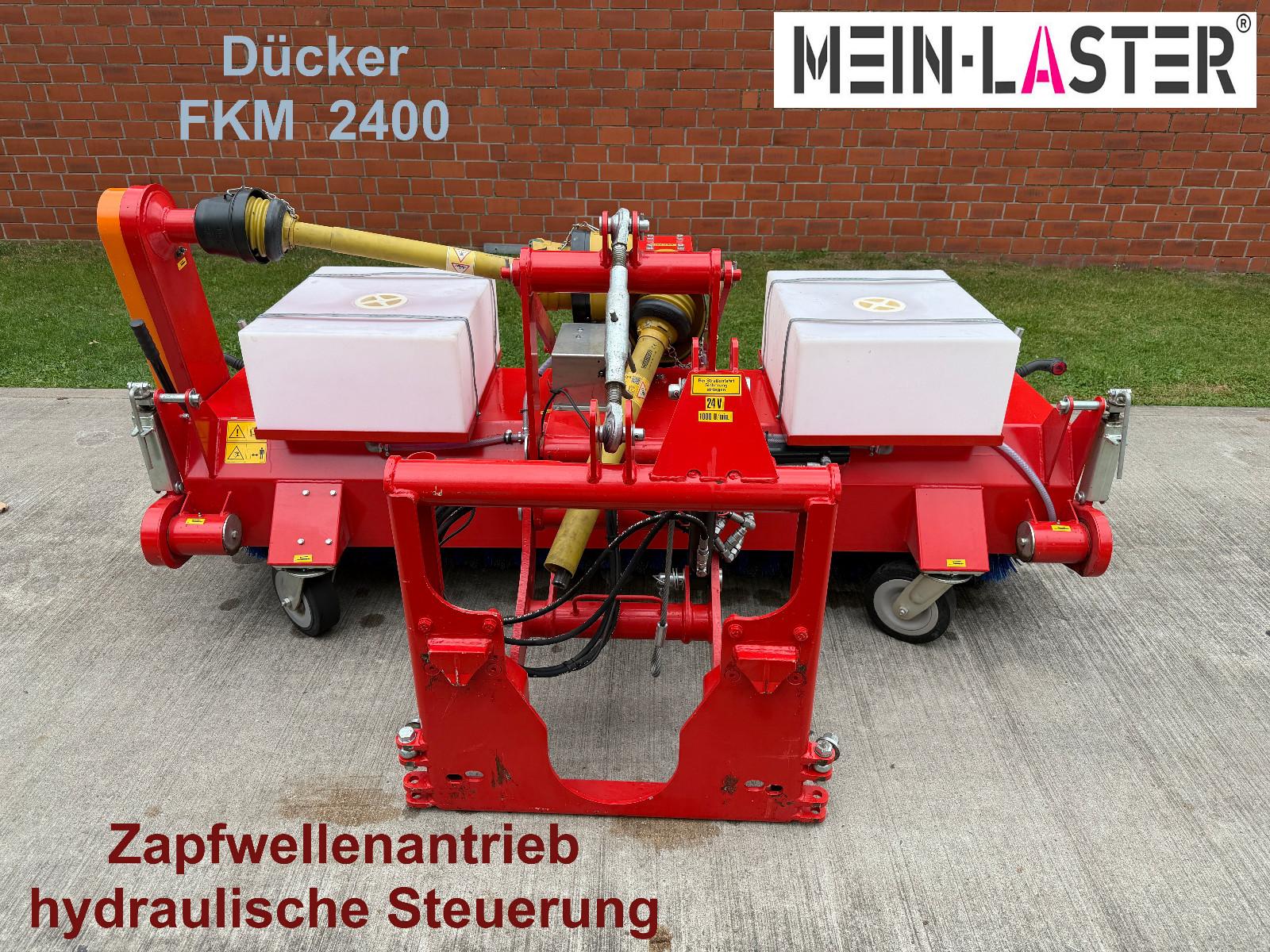 Unimog Dücker FKM 2400 Kehrmaschine mit 2´x Wassertank
