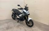 Honda X-ADV # AKRAPOVIC # Zus.Fußrasten # Kurzes Heck