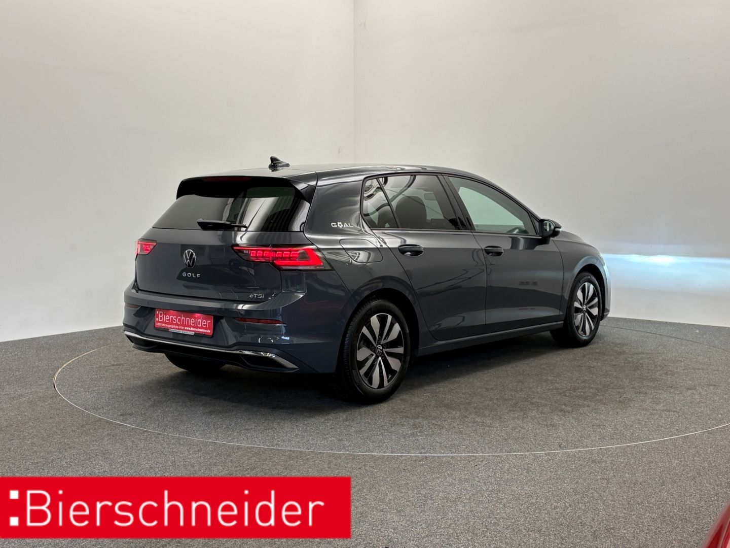 Volkswagen Golf - Bild 5