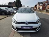 Volkswagen Golf VII Lim. GTD BMT/AUTOMATIK/TÜV NEU - Volkswagen: Von Händlern