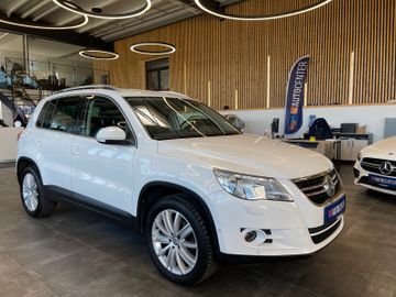Volkswagen Tiguan Team 4Motion *Parkassistent*Navi*Kamera*
