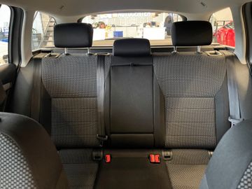 MYAUTOCENTER – Gebraucht- und Jahreswagen mit Werkstattservice in Pfaffenhofen Skoda Octavia Combi Ambition *2. Hand*Klima*PDC*Radio*