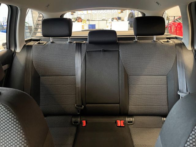 MYAUTOCENTER – Gebraucht- und Jahreswagen mit Werkstattservice in Pfaffenhofen Skoda Octavia Combi Ambition *2. Hand*Klima*PDC*Radio*