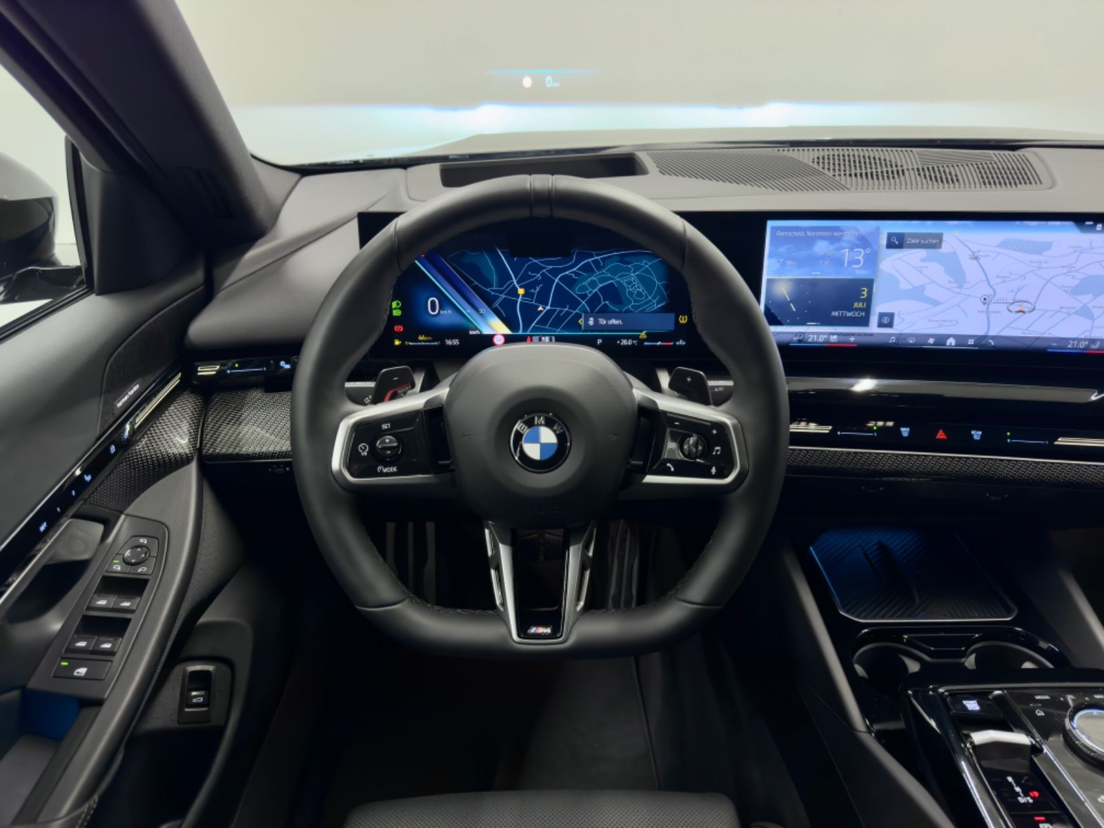 Fahrzeugabbildung BMW 520 i Limousine M Sport HuD h/k Sitzlüftung 360°