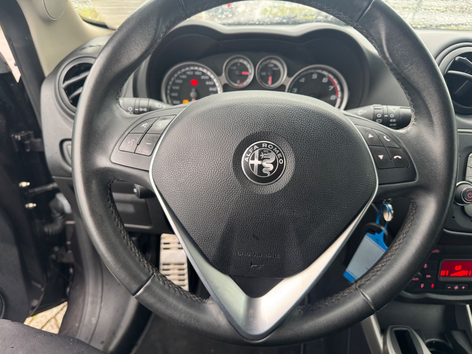 Fahrzeugabbildung Alfa Romeo MiTo Super KLIMA TEMPOMAT AHK