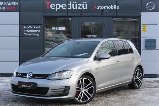 Volkswagen Golf VII Lim. GTD BMT*BI-XENON*NAVI*SOUND*18ZOLL