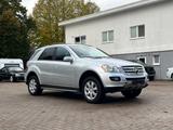 Mercedes-Benz ML 320 3,0 CDI /KLIMA/AHK/SITZH - Mercedes ML-Klasse bis 5.000 Euro