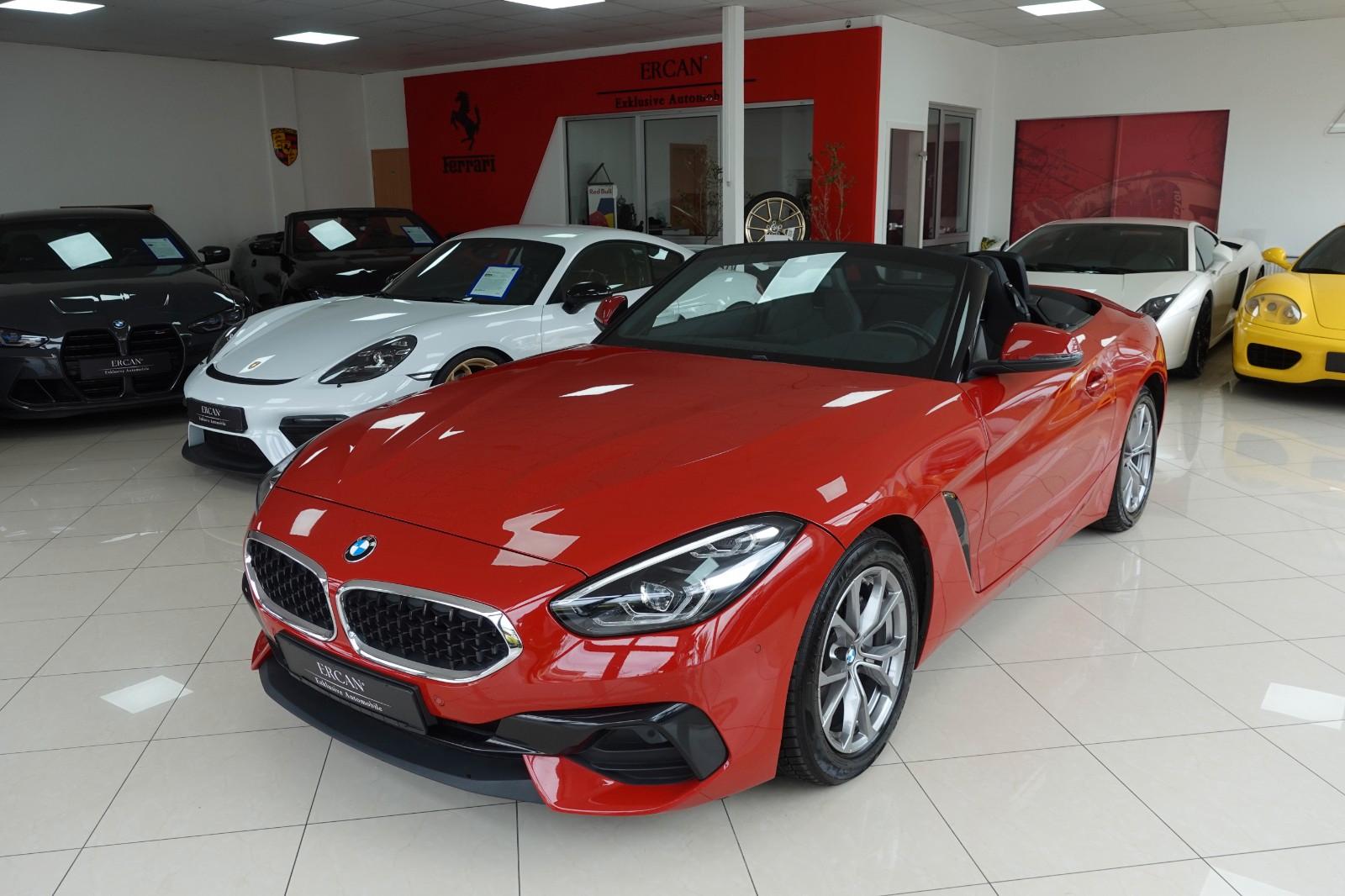 BMW Z4 Roadster sDrive 20i / LED / Navi / Kamera / 1