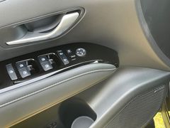 Fahrzeugabbildung Hyundai TUCSON 1.6 T-GDI 48V Blackline *Navi*ACC*LED*SH*