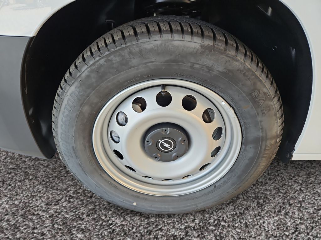Fahrzeugabbildung Opel Combo Cargo 1.5 D L1