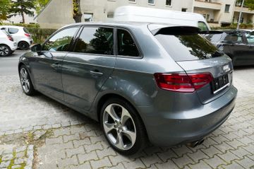 Fahrzeugabbildung Audi A3 Sportback Ambition aus 1. Hand