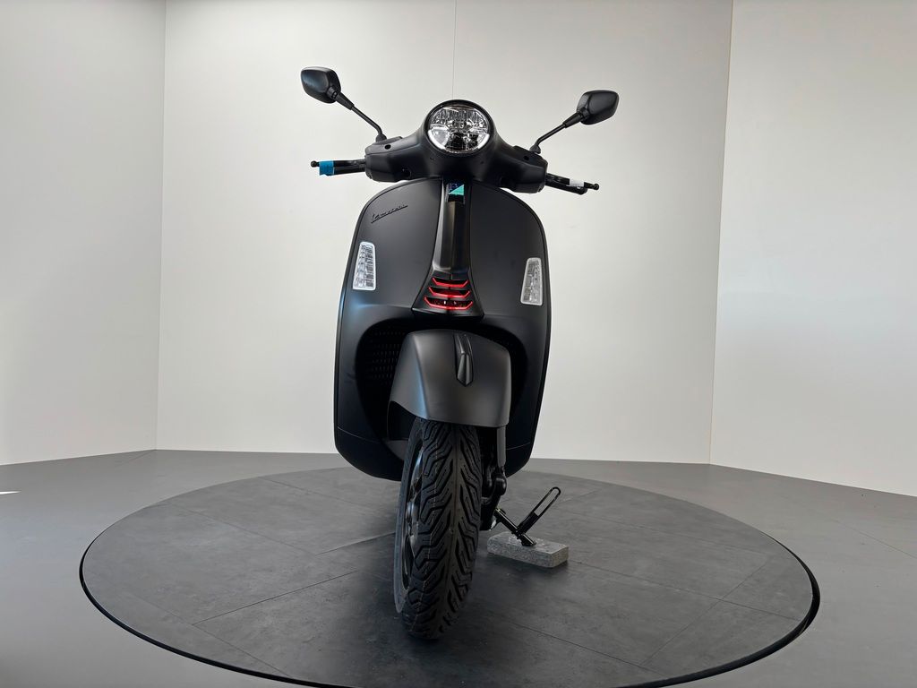 Fahrzeugabbildung Vespa GTS 310 FL SuperSport *NEUFAHRZEUG 2026*