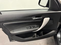 BMW 125 i Edition M Sport*Shadow*LED*NAVI*PDC*LEDER* BMW 125 i Edition M Sport*Shadow*LED*NAVI*PDC*LEDER*