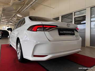 Toyota Corolla - 11