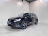 Volkswagen Tiguan 1.4 TSI Benzine Automatisch - GPS - Airco - Volkswagen Tiguan: Schwarz
