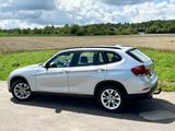 BMW X1 sDrive20i -Automatik *KeyGo* Navi