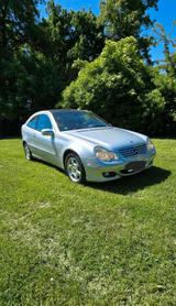 Mercedes-Benz Mercedes Benz C Kasse 200 CDI  Sportcoupe - : Mercedes Sportcoupe