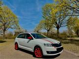 Skoda Rapid 1.2 TSI ORGINAL 24.000 KM 1.Hand Scheckhef - Skoda Rapid in Stuttgart