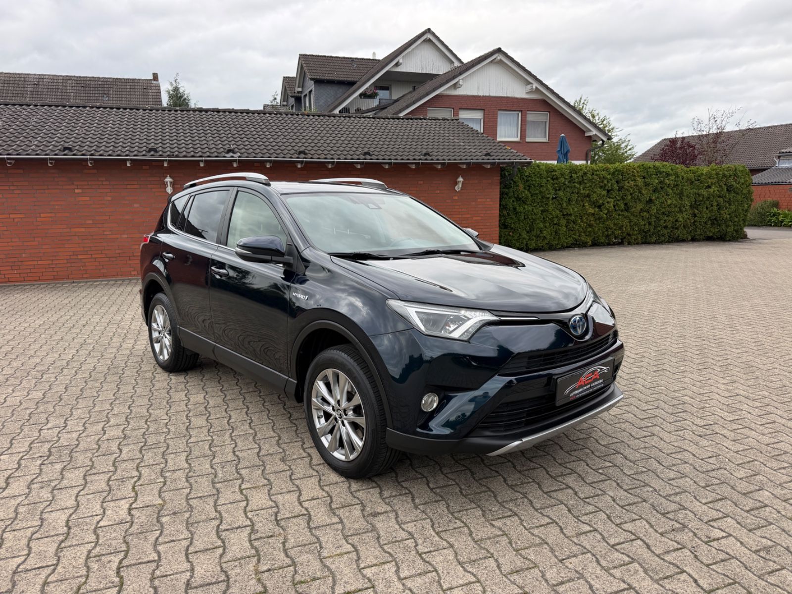 Toyota Toyota RAV 4 RAV4 Hybrid Edition-S 1.Hand Navi Kam