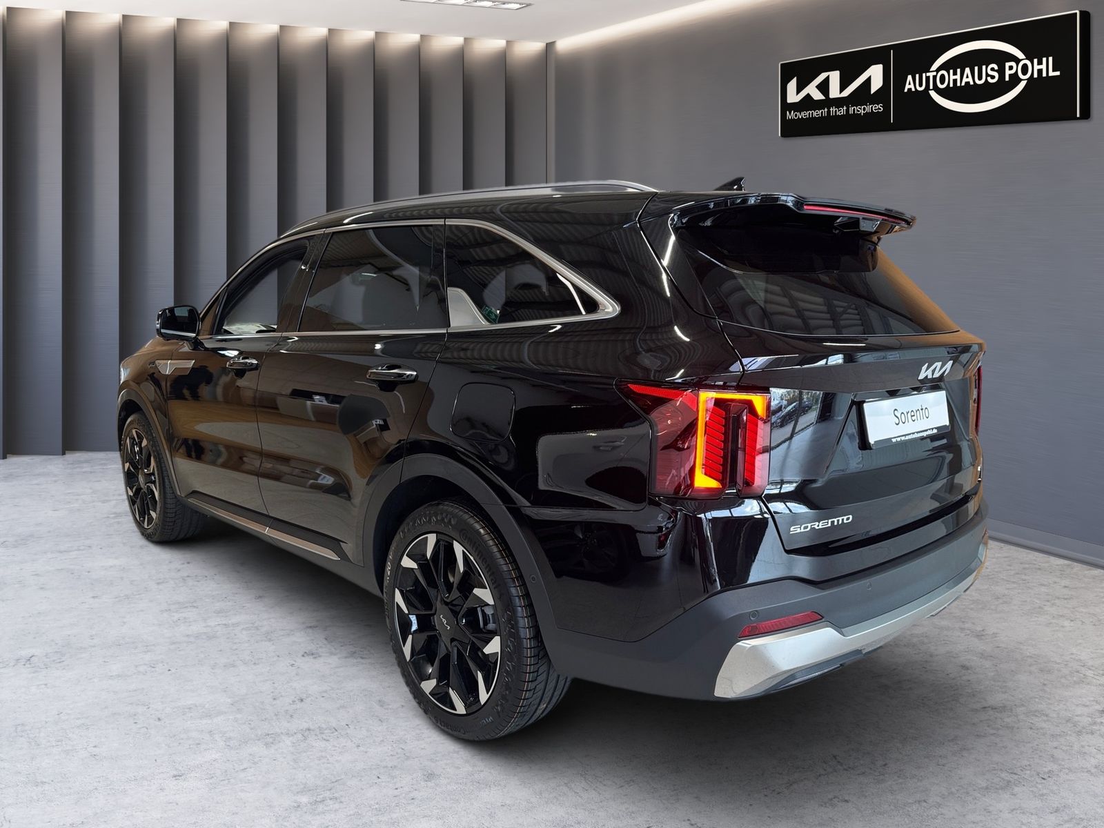 Fahrzeugabbildung Kia SORENTO 2.2D AWD DCT8 PLAT 6 NAP PREM GD