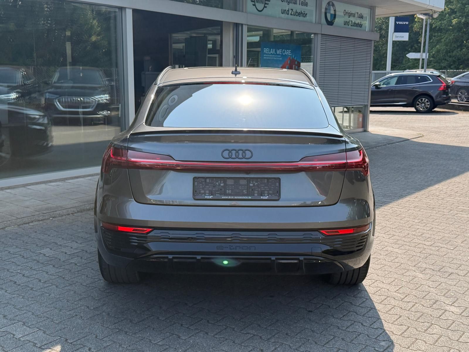 Fahrzeugabbildung Audi SQ8 e-tron QATT SPORTBACK BLACK EDIT NAPPA+PANO+