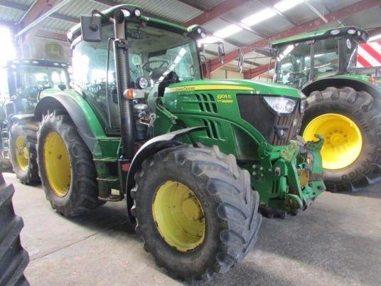 John Deere 6105R AP
