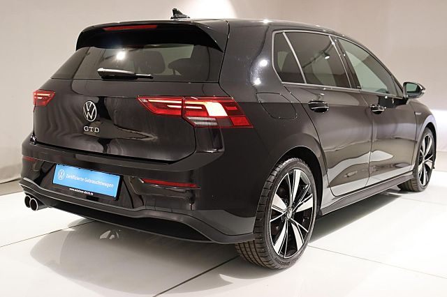 Golf GTD 2.0 TDI DSG NAVI KAMERA PANORAMA SPORTF