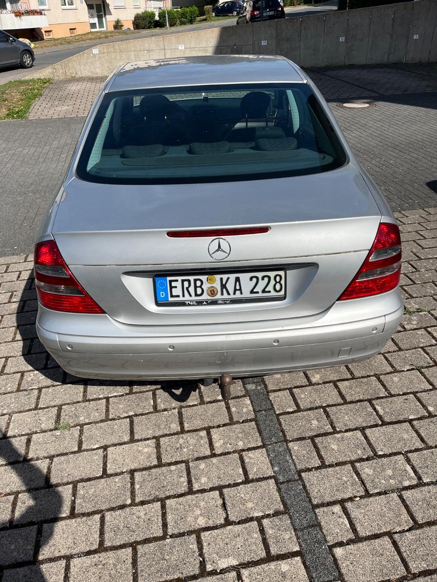 Mercedes-Benz E 220 CDI Classic