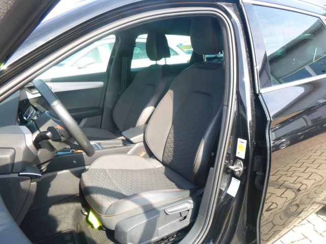 Fahrzeugabbildung Seat Leon Sportstourer 2.0 TDI >FR/Voll-LED/KAM/NAVI<