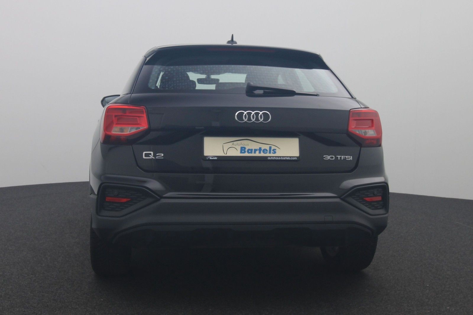 Fahrzeugabbildung Audi Q2 30 TFS Navi Kamera LED ACC