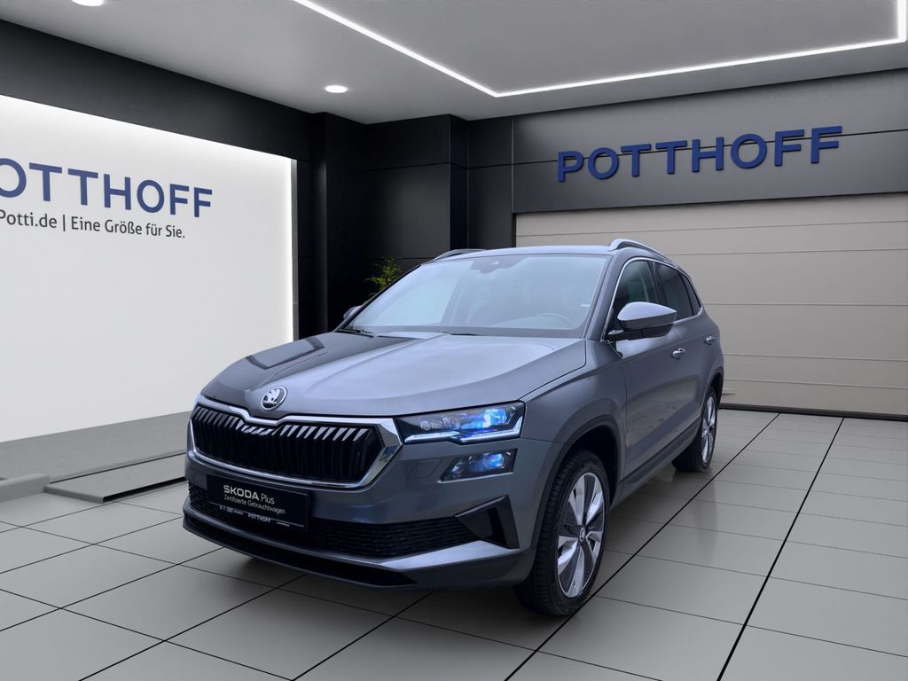 Karoq 2.0 TDI DSG STYLE PANO AHK NAVI KAMERA