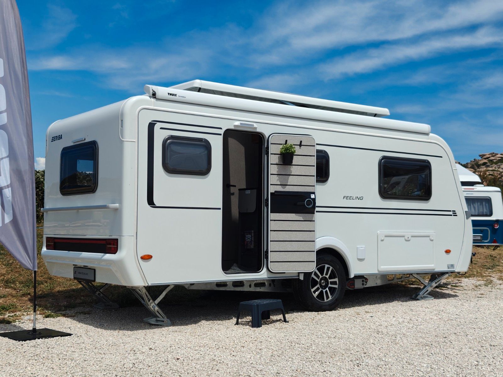 Fahrzeugabbildung HYMER / ERIBA / HYMERCAR Feeling 470 2026