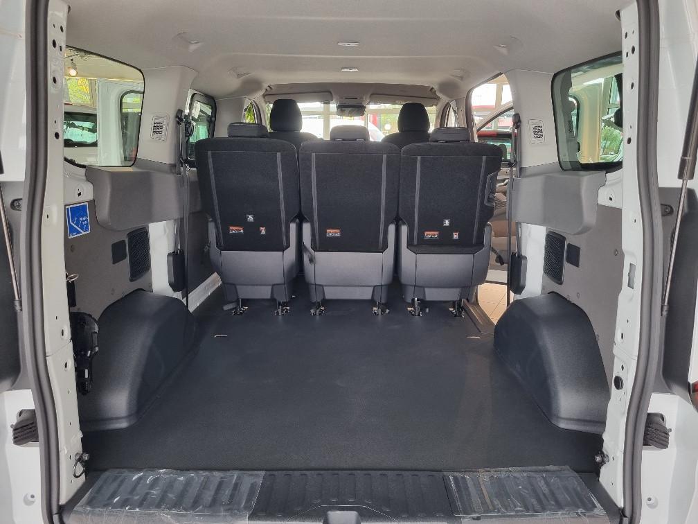 Volkswagen T7 Transporter 5 SITZER MIT LKW ZULASSUNG/SOFORT
