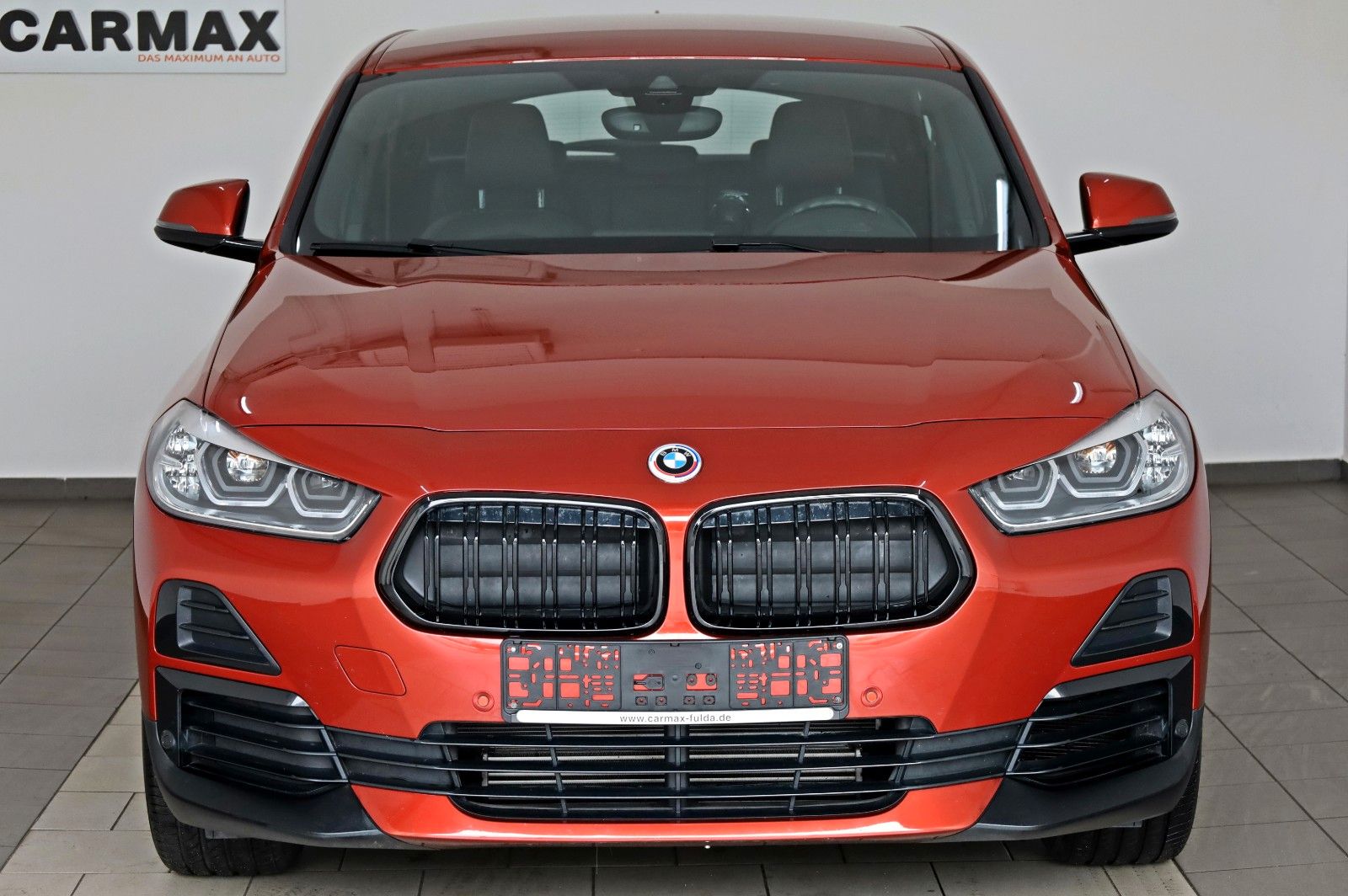 Fahrzeugabbildung BMW X2 sDrive 20 i Advantage Plus,Navi,Kamera,AHK+WR