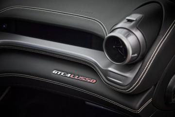 صورة مصغرة 17 لـ 2016 Ferrari GTC4LUSSO