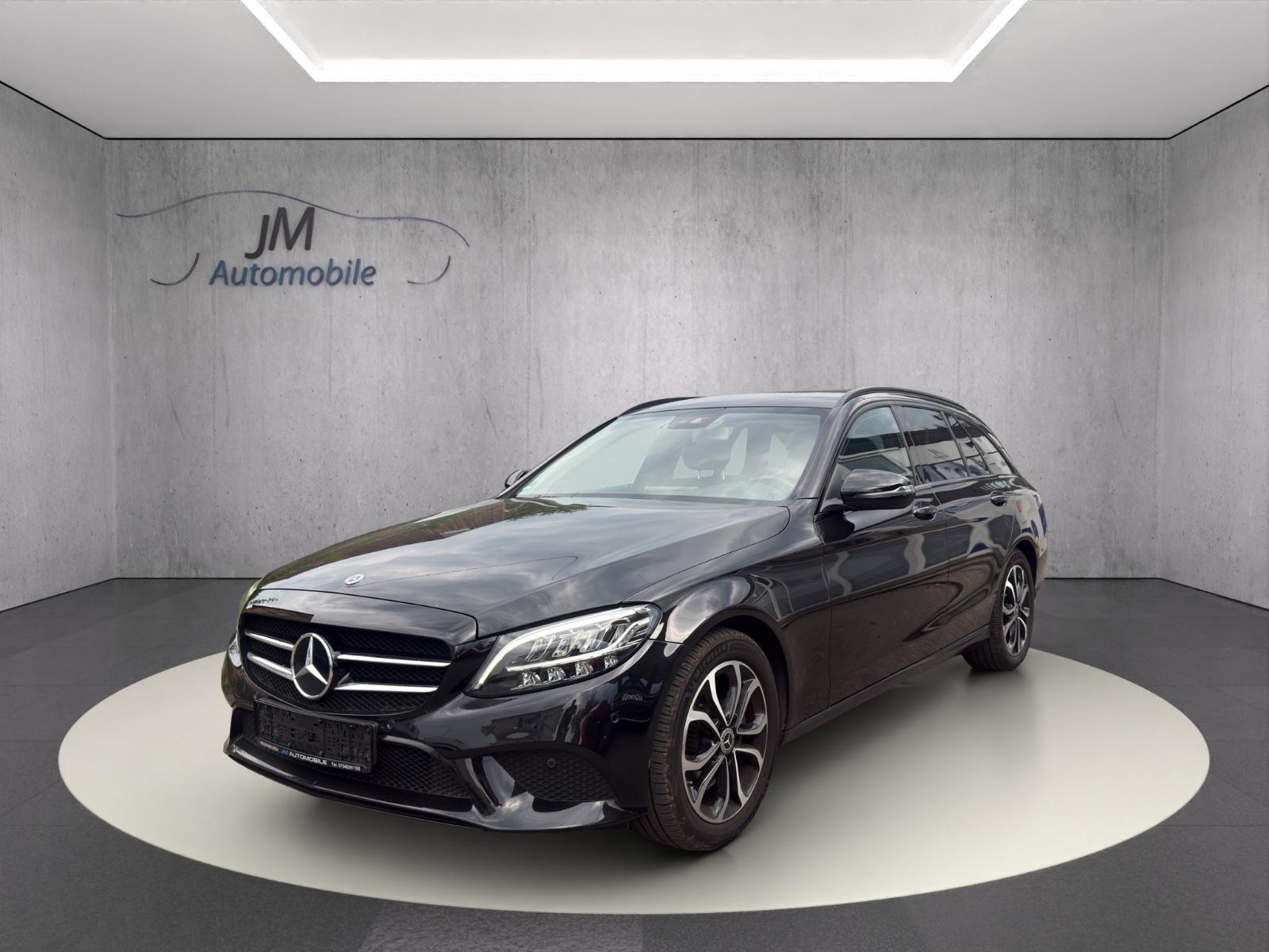 Mercedes-Benz C 300 T Avantgarde LED Standheizung