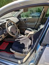 Renault renault megane - Renault Megane mit LPG-Antrieb