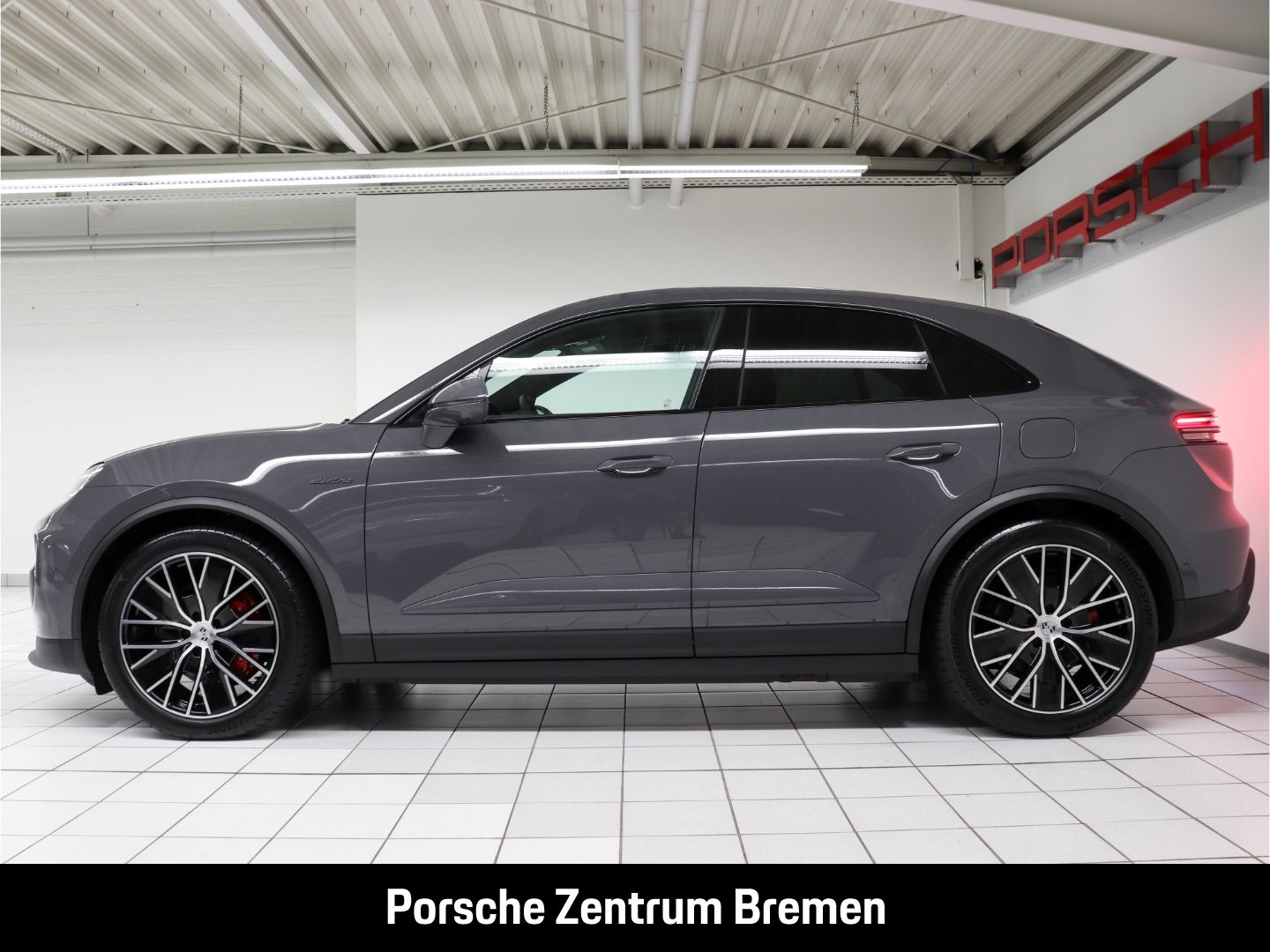 Porsche Macan - Bild 2